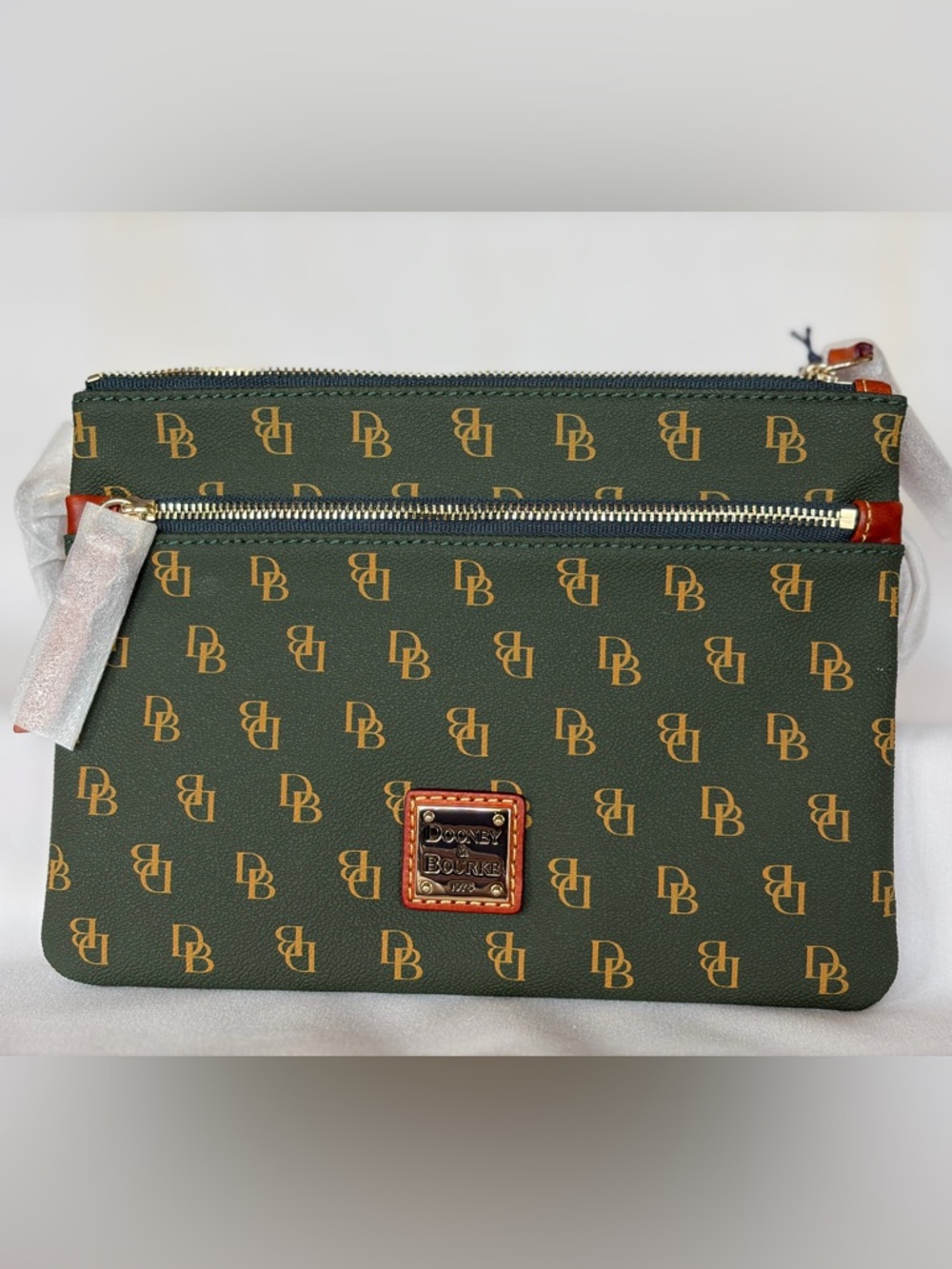 Dooney & Bourke Patsy Crossbody - Gretta Colletion, Ivy